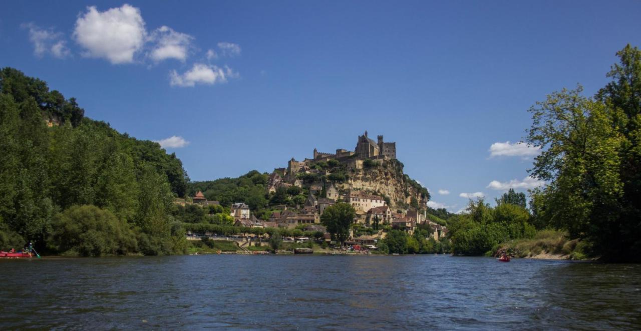 Au Coeur Du Village Bassillac Perigueux Bagian luar foto